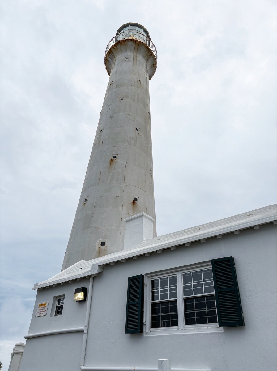 Gibbs Hill Lighthouse